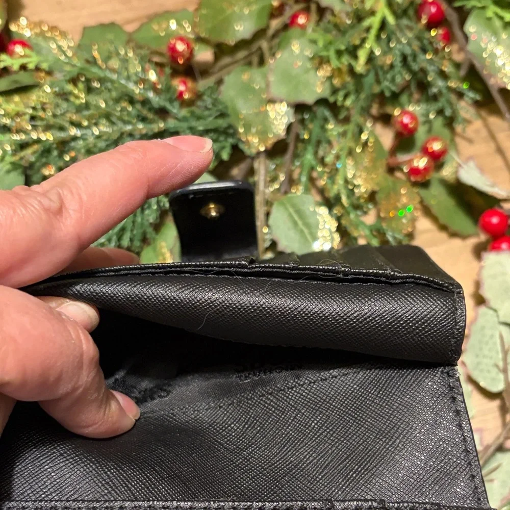 Michael Kors Elegant Black Crossbody Bag and Wallet - Picture 13 of 13